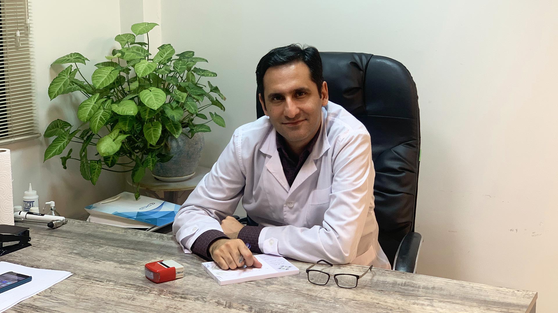 دکتر علی حاجب متخصص اورولوژی