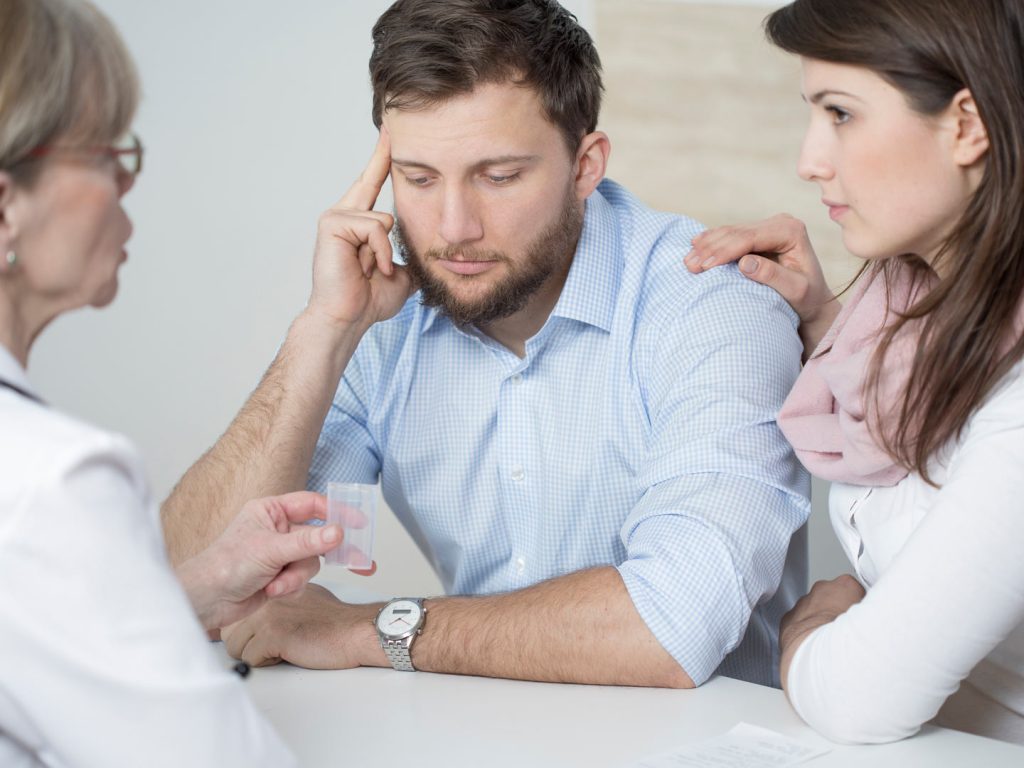 اطلاع دادن درباره زگیل های تناسلی به شریک زندگی