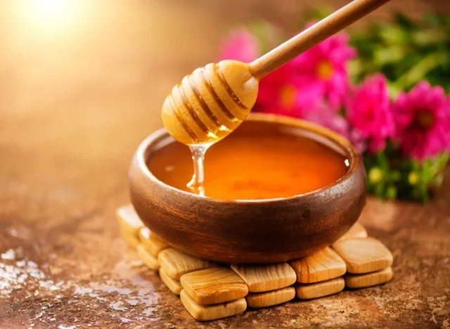 درمان اگزمای تناسلی مردان با عسل